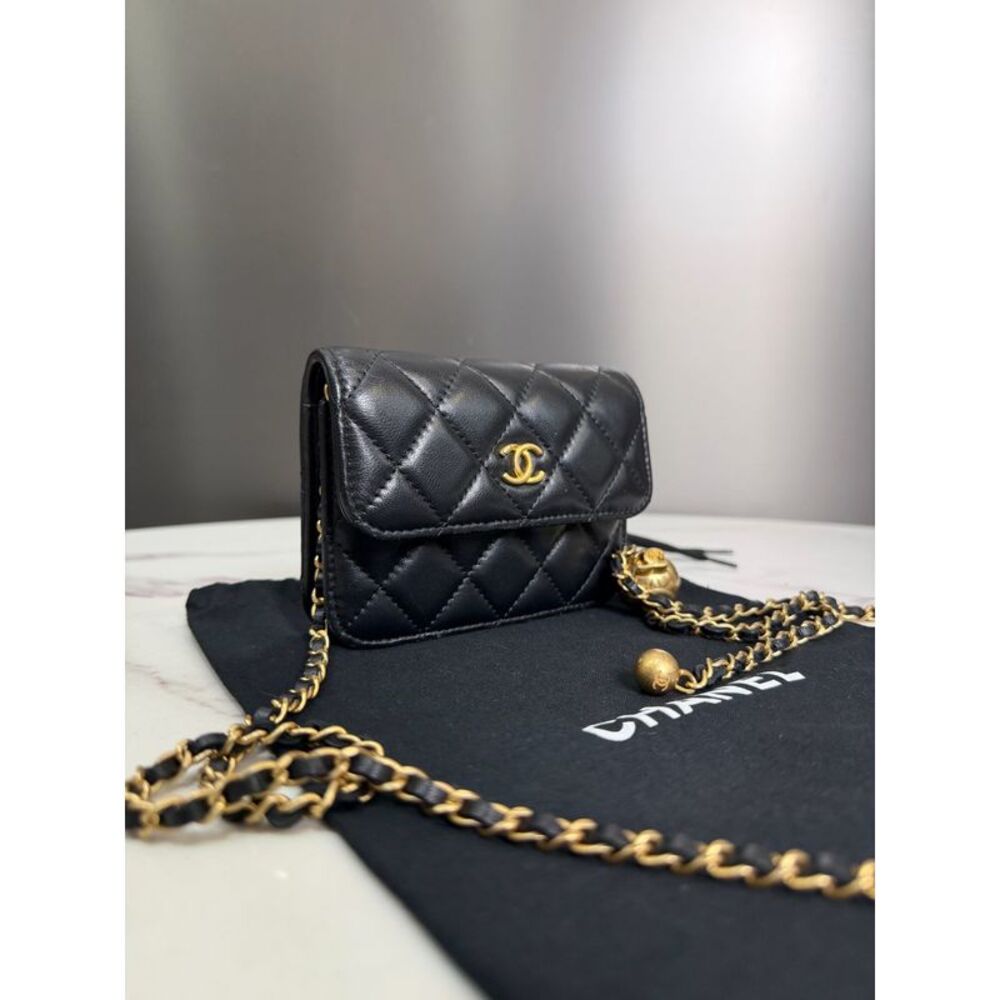 Chanel Women Pre-Loved Bag Very Good Condition - Picture 2 of 4